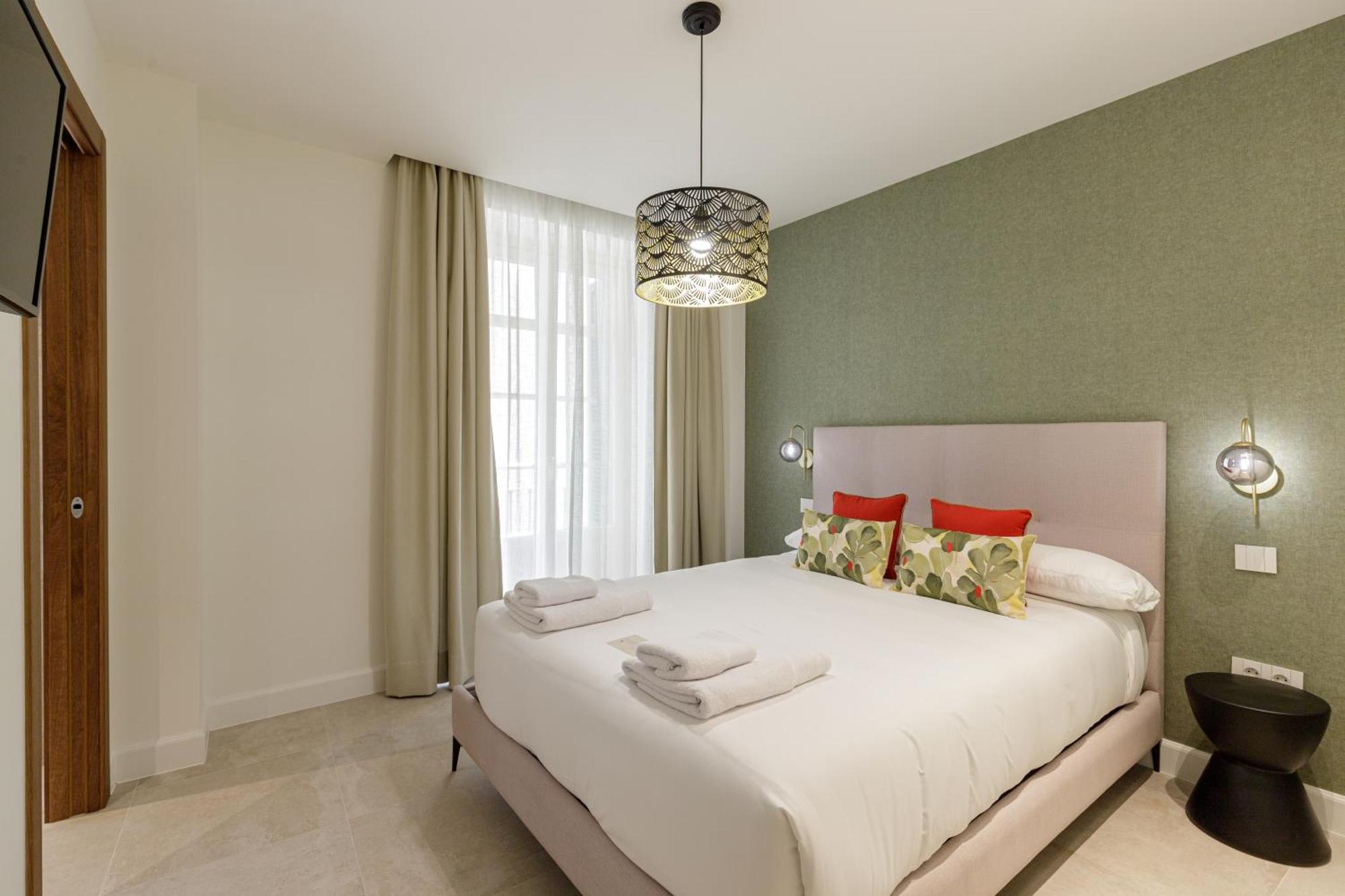Plaza Del Siglo Suites & Boutique Apartments By Caleta Homes Málaga Eksteriør bilde