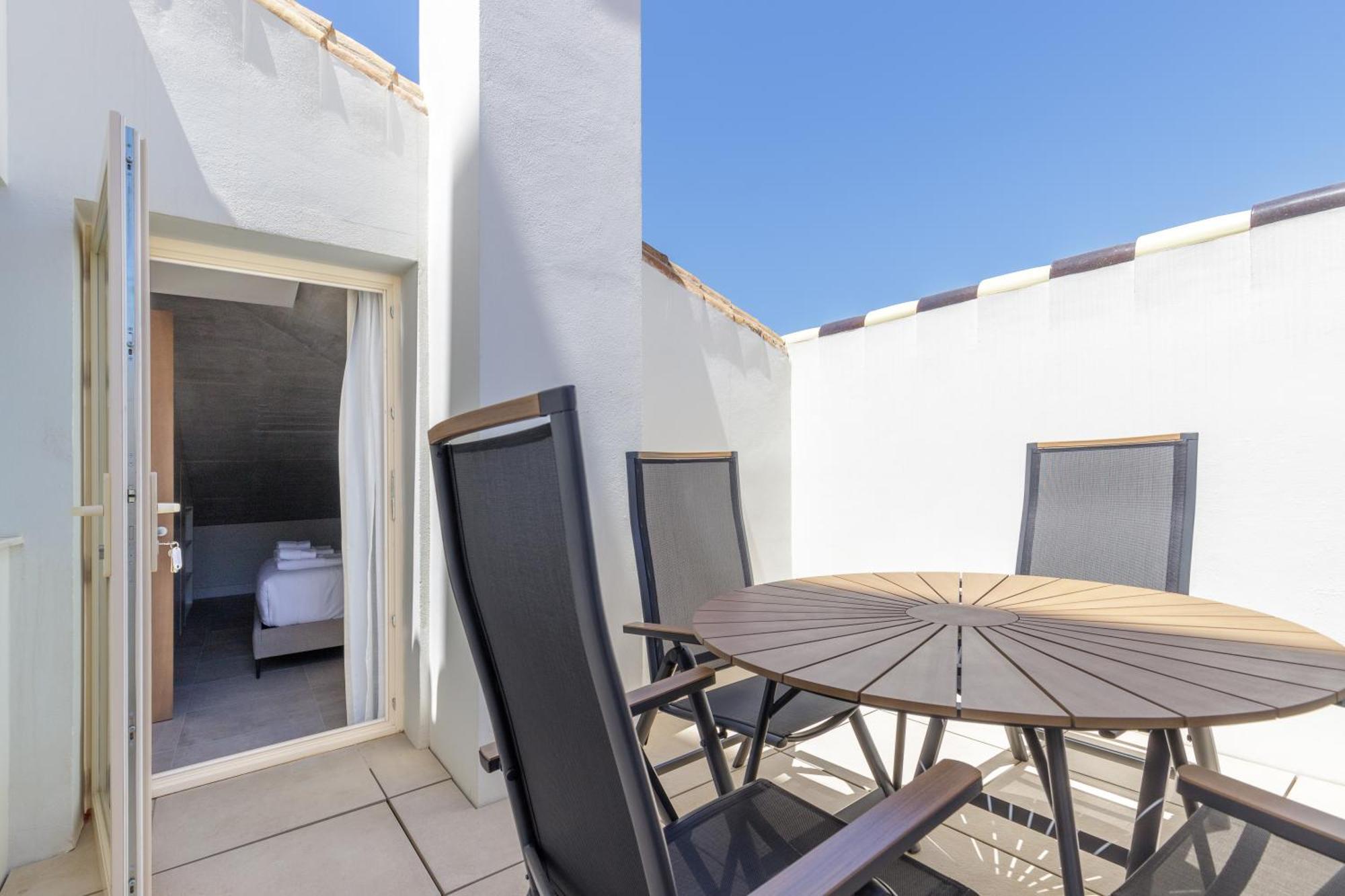Plaza Del Siglo Suites & Boutique Apartments By Caleta Homes Málaga Eksteriør bilde