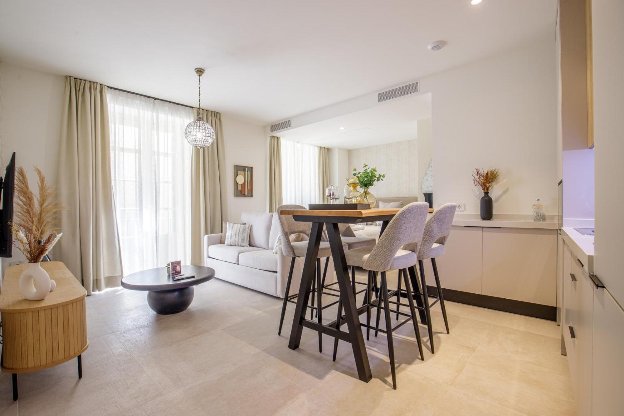 Plaza Del Siglo Suites & Boutique Apartments By Caleta Homes Málaga Eksteriør bilde