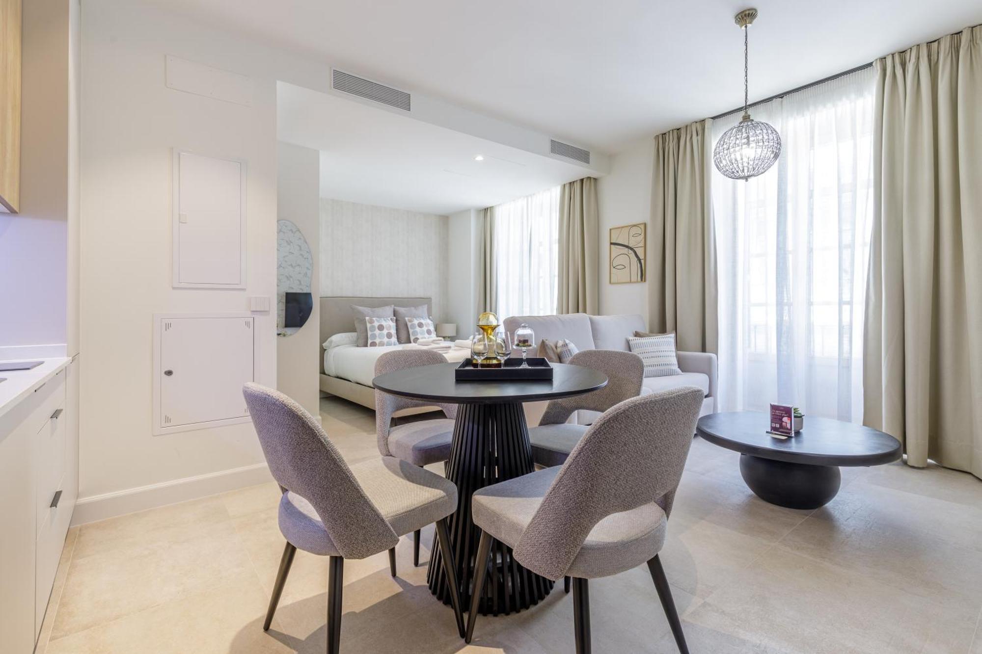 Plaza Del Siglo Suites & Boutique Apartments By Caleta Homes Málaga Eksteriør bilde