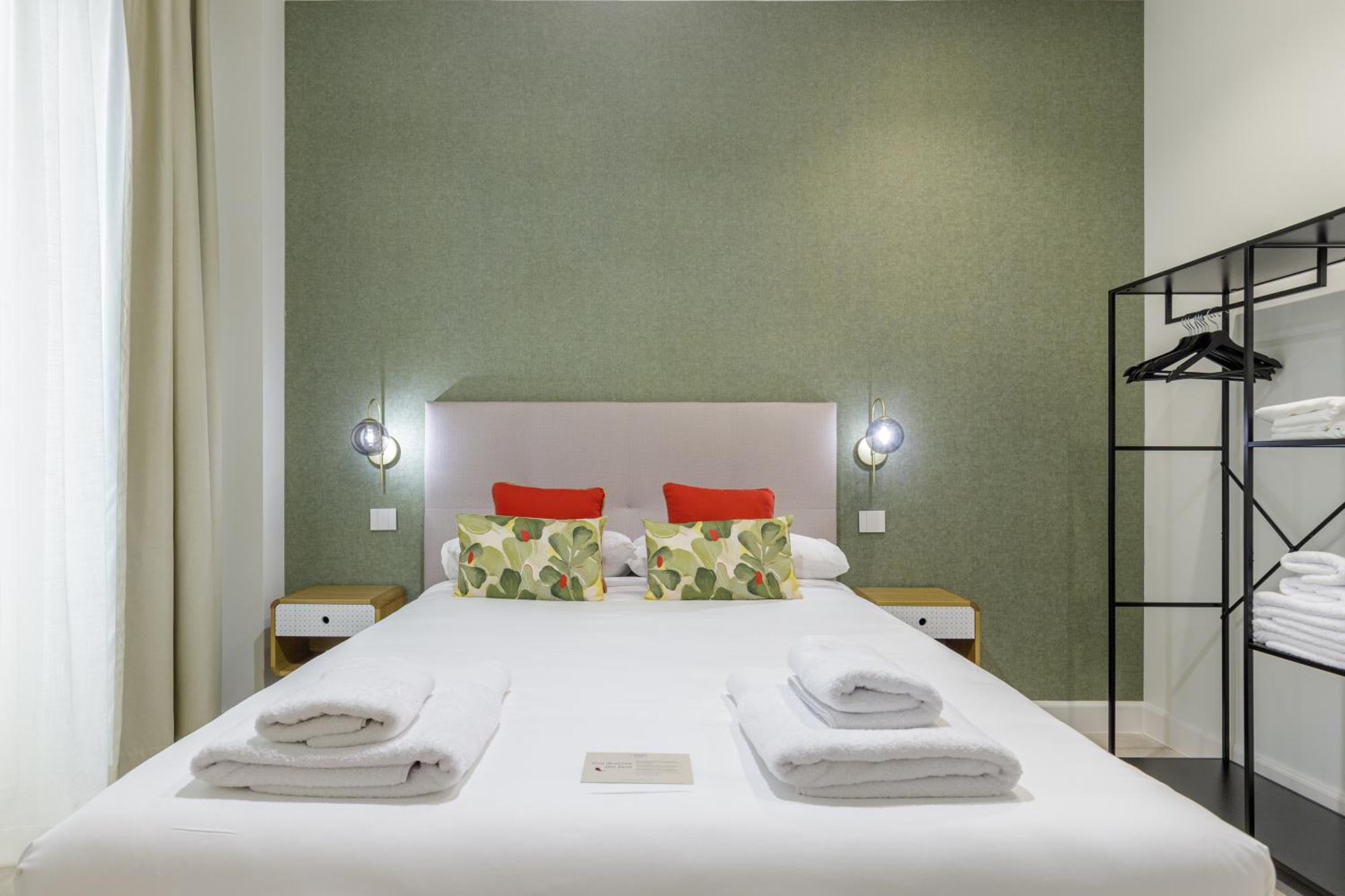 Plaza Del Siglo Suites & Boutique Apartments By Caleta Homes Málaga Eksteriør bilde